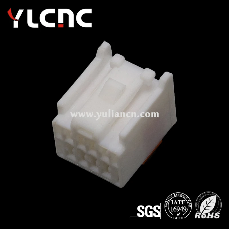 YLCNC factory direct sales 1Pcs 8Pin Automotive Connector With Terminal Wiring Harness Plug 6098-2208