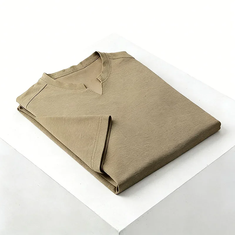 Minimalist Men's Gray Short Sleeve T-shirt Stand Collar Split Neck Casual Top for Office Commute