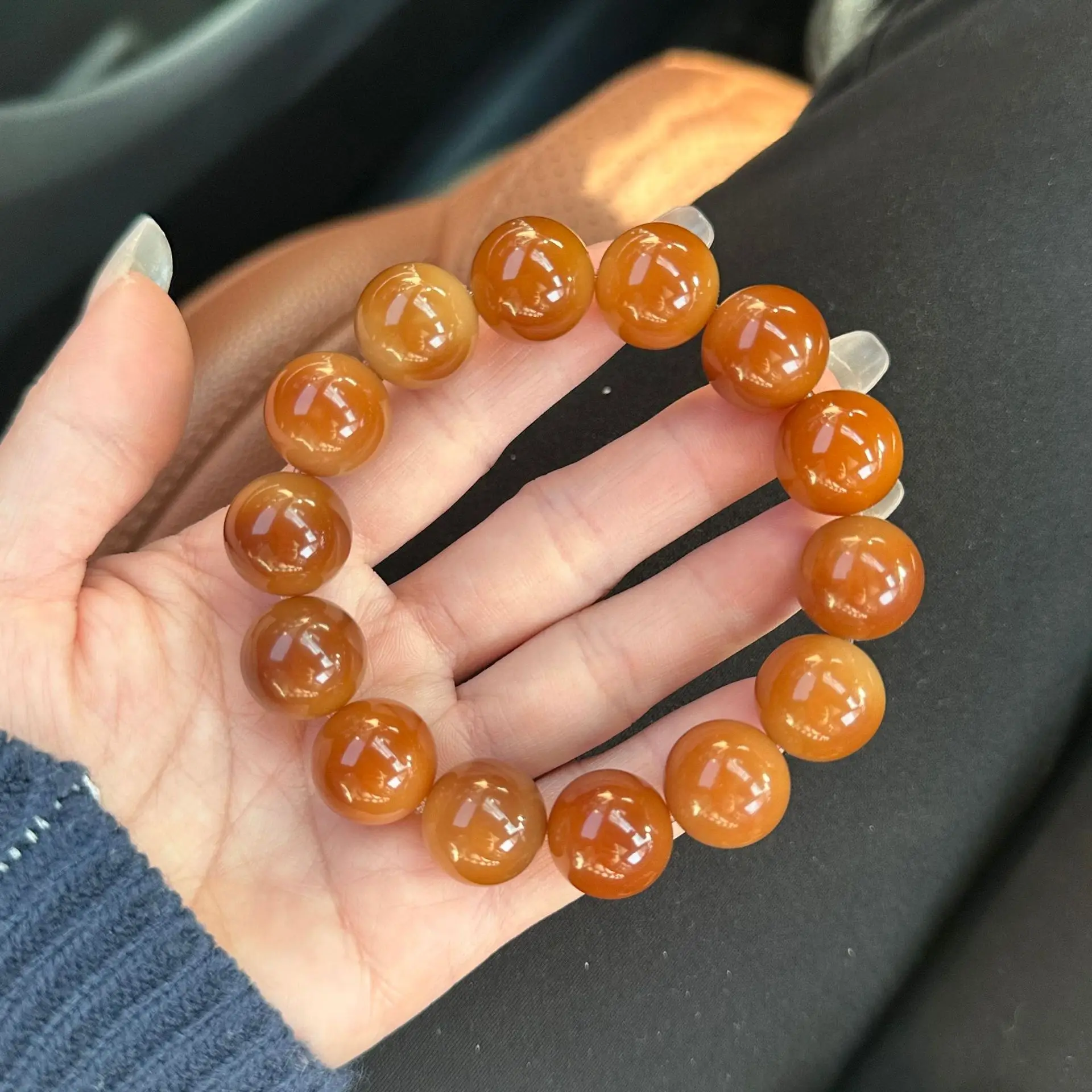 

Sugar Heart Jade Material Bodhi Root Natural Bodhi Seeds Beaded Old Material Wen Play 15mm Round Buddha Beads Lucky Hand String