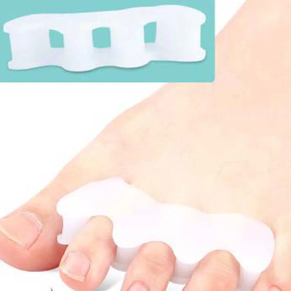 Curved and Deformed Toes Toe Separators Three Pores Foot Care Tools Toe Straightener Feet Valgus Corrector White Toe Spacers