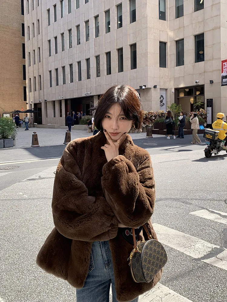 BFFUR Elegant Rex Rabbit Fur Coat With V Collar Women Winter Thick Warm Temperament Jacket Socialite Style Outerwear