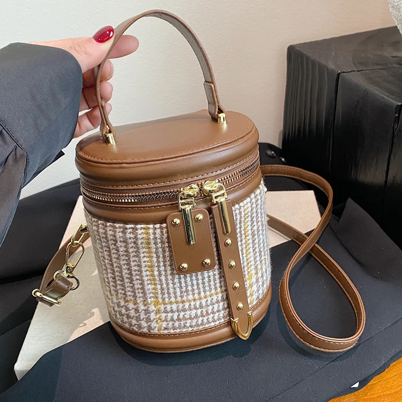 

New Smalll Bucket Bag Women Lamb Woolen Handbag Luxury Brand Shoulder Bag Tote Lady Vintage Houndstooth Cloth Crossbody Bag Mini