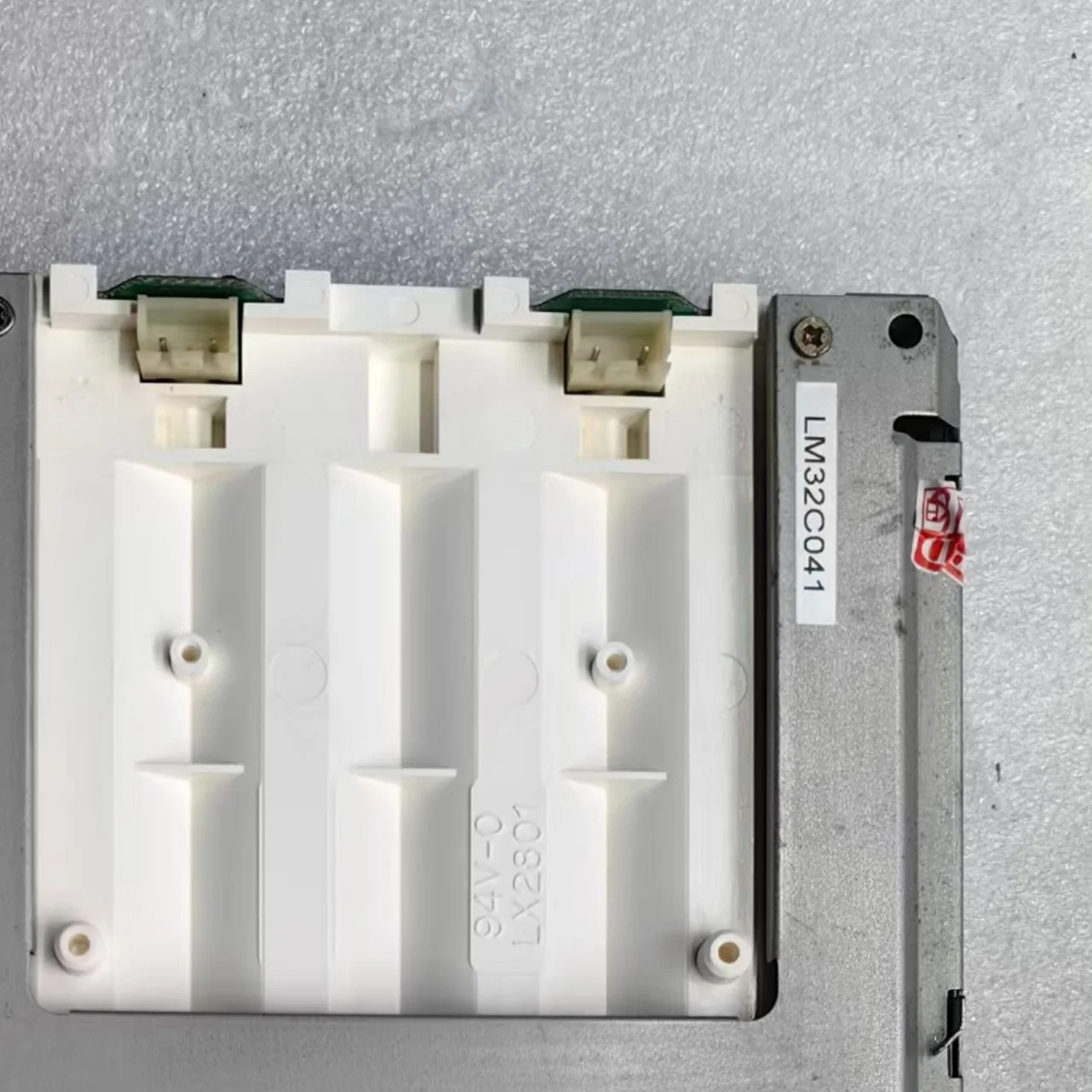 LM32C041 Панель ЖК-дисплея