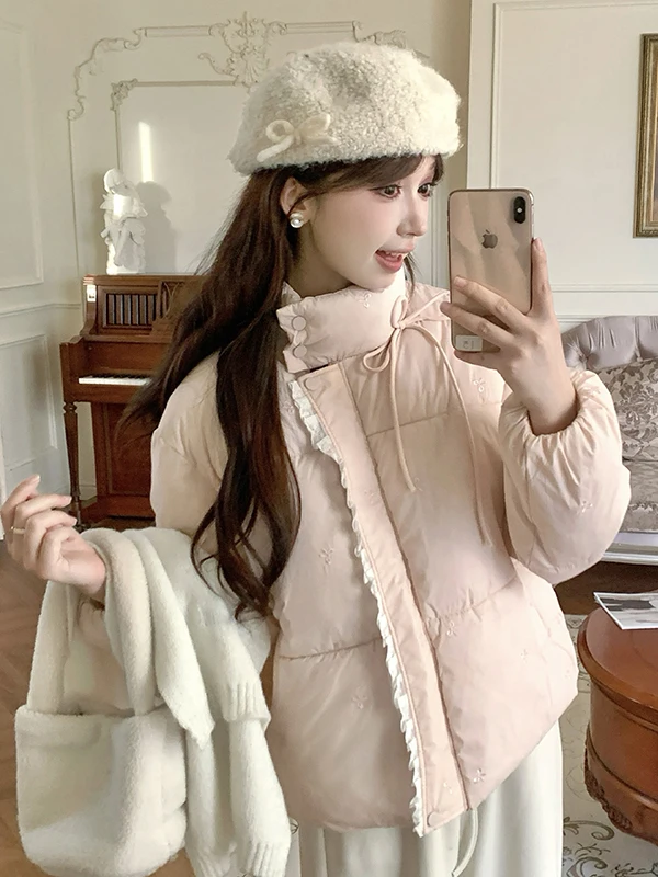 

Новая женская утепленная хлопковая куртка в корейском стиле с воротником-стойкой, бантом и розовыми элементами, универсальная, маленького размера