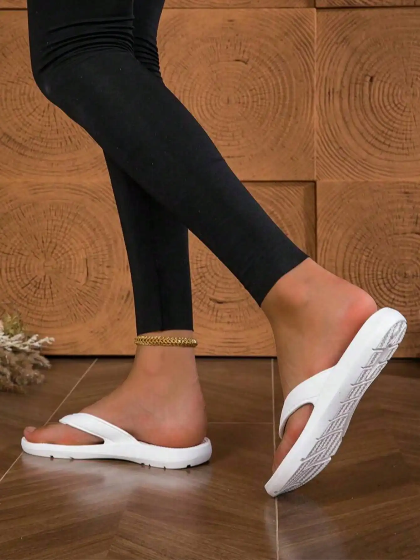 Unisex Flip Flops With Arch Support, Solid Color Beach/Home Slippers, Suitable For Spring, Summer, Autumn