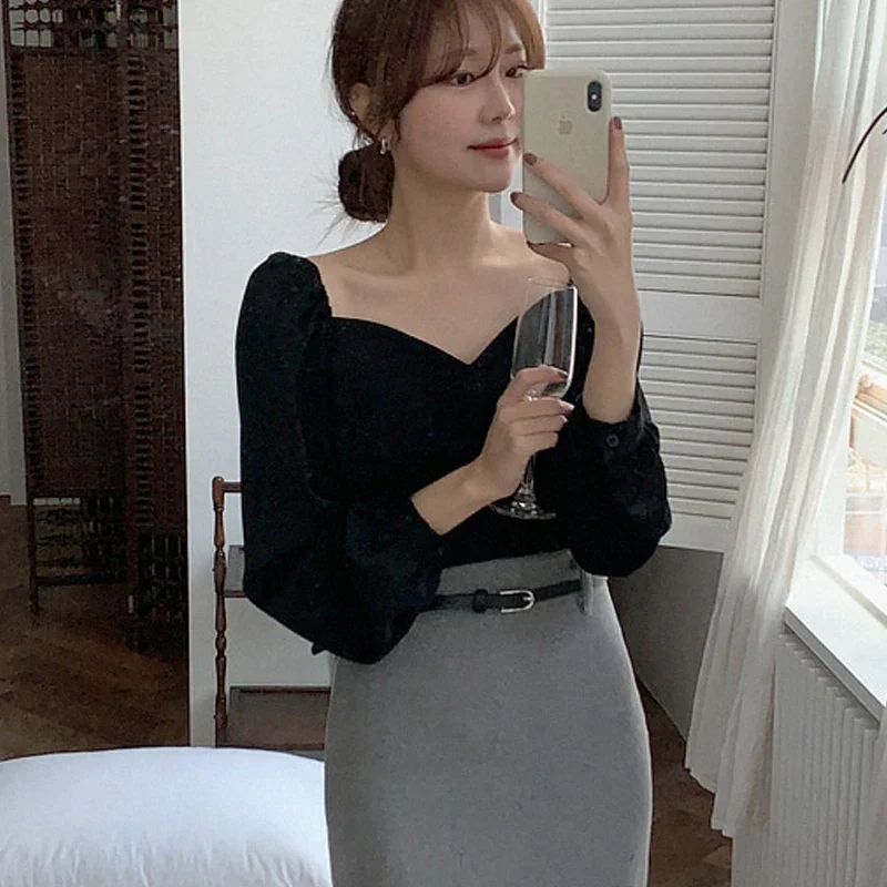 New Korean Style Vintage Blouse Women Petal Collar Long Sleeve Black Shirt Sexy Clavicle Ladies Elegant Tops Blusas Mujer 13101