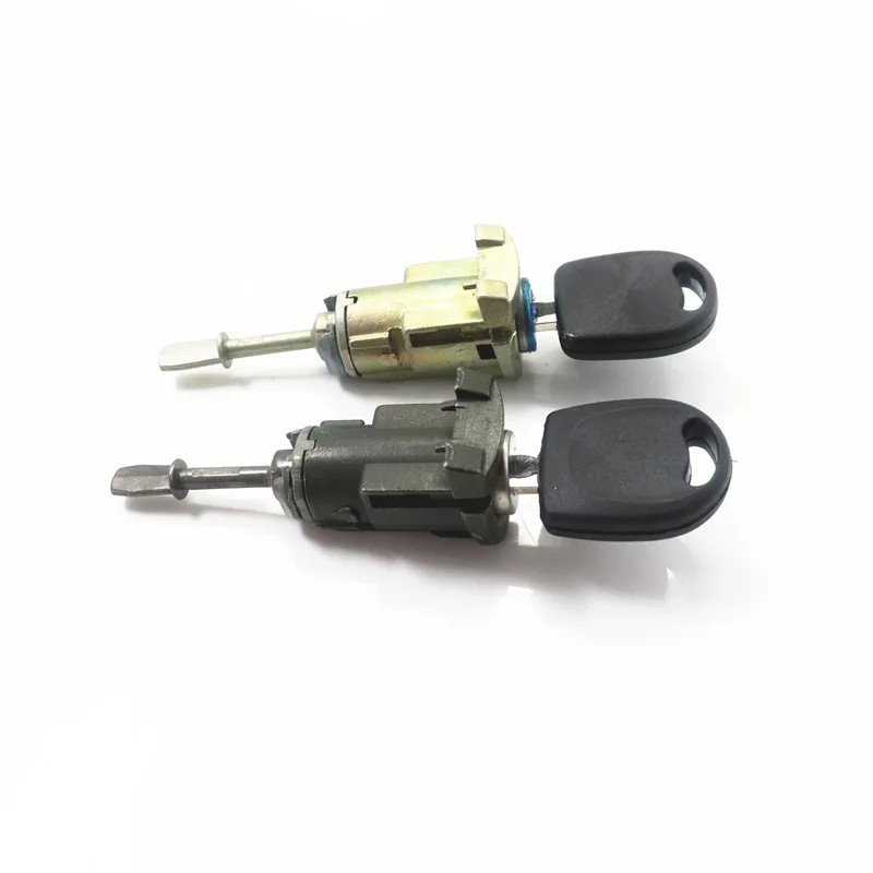 Araba aksesuarları ön sağ ve sol sürücü yan kapı kilidi silindir için anahtar ile VW Passat B5 Lupo koltuk Leon 3b167 167 3b168 168
