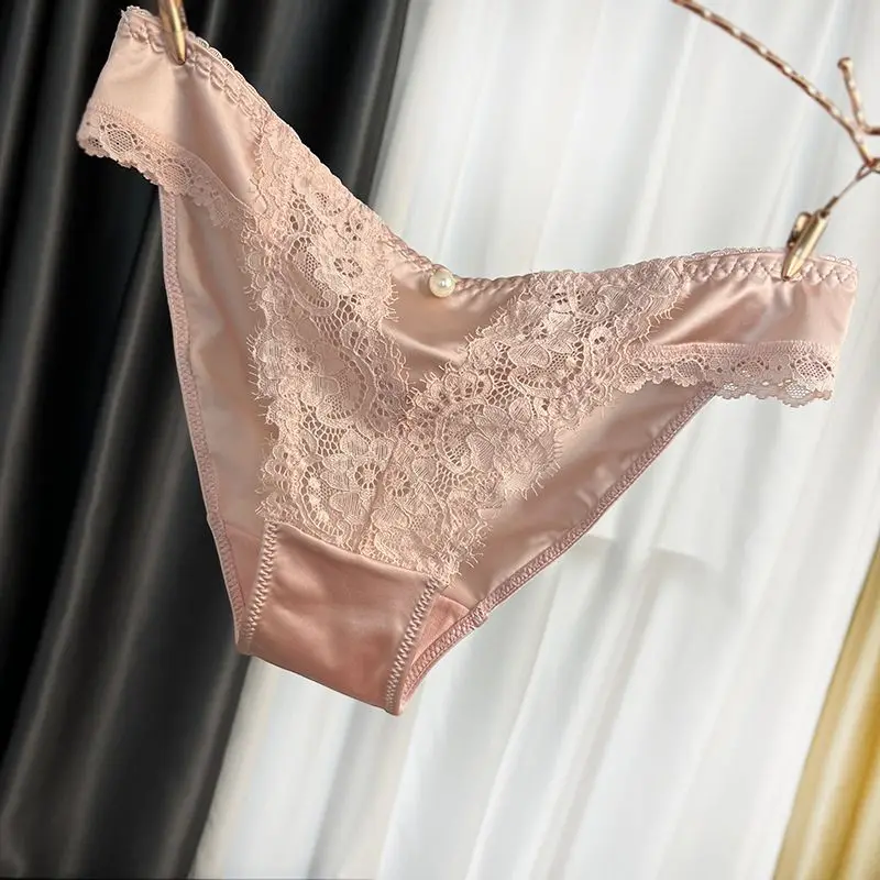 Bragas bordadas suaves y cómodas con perlas para mujer, ropa interior Sexy de encaje sedoso de estilo francés, ropa interior de tiro bajo con entrepierna de algodón puro