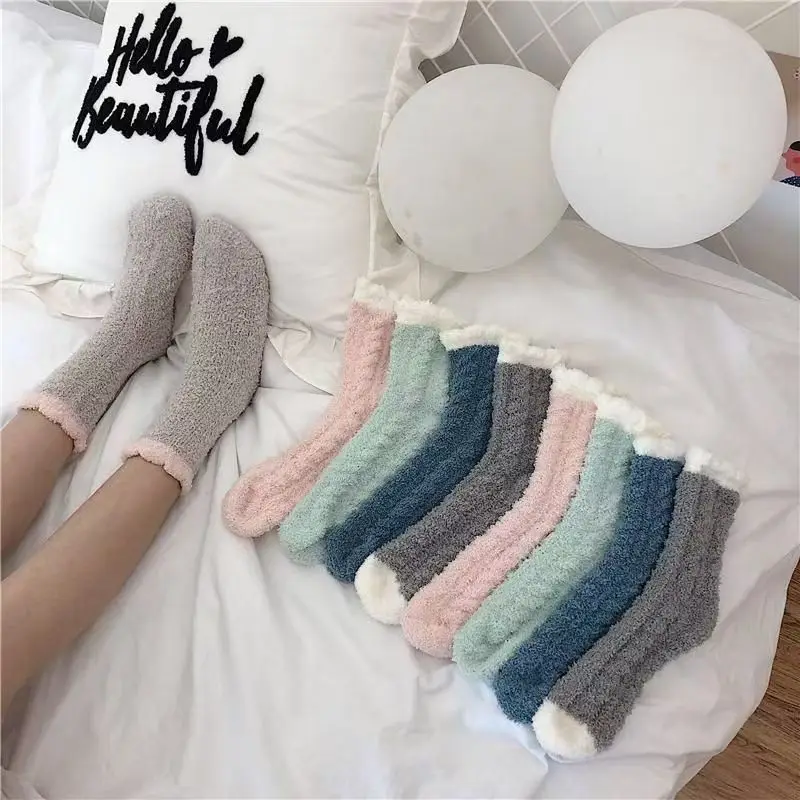 1/7 Pairs Winter Thick Coral Fleece Women Mid Tube Socks Warm Plush Soft Comfortable Fashionable Color Blocked Home Floor Socks