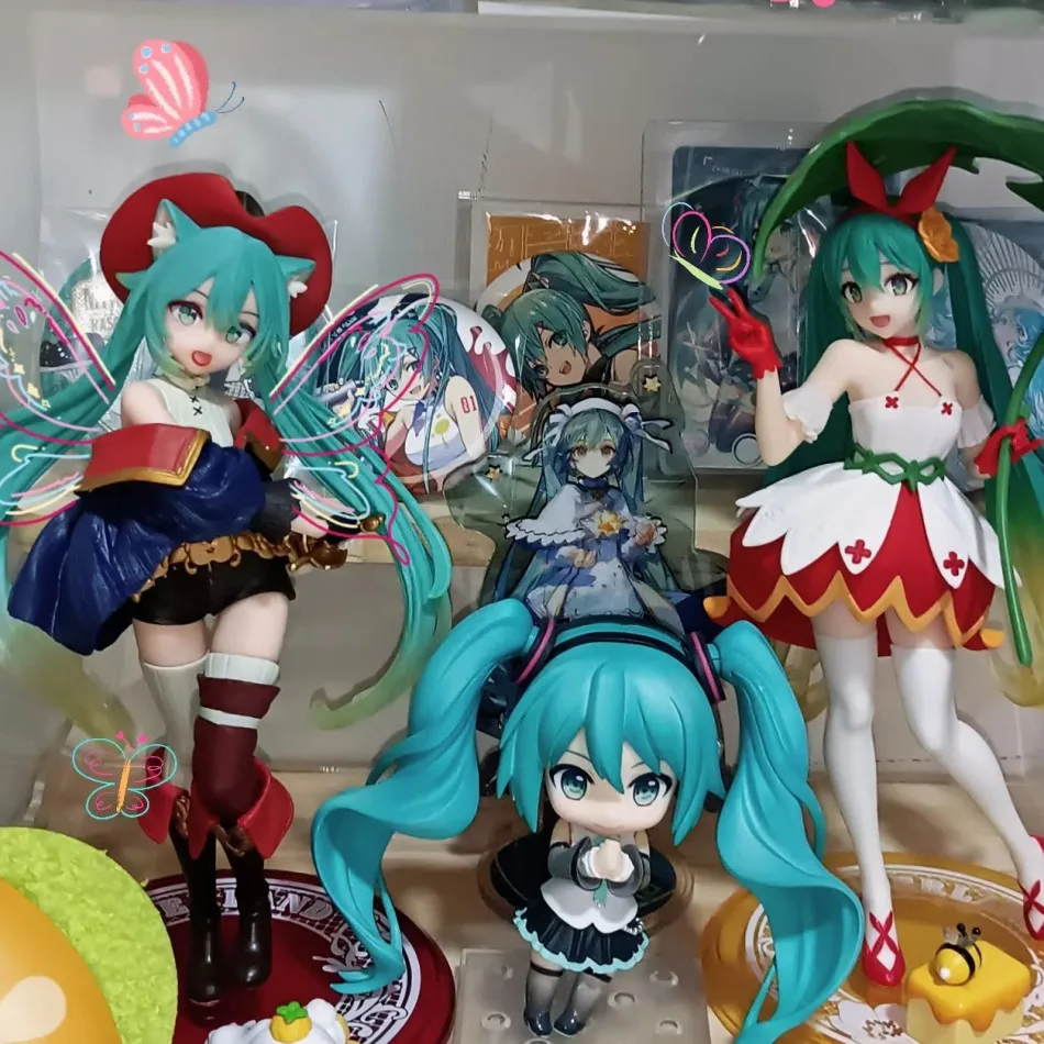 

Hatsune Miku Figure Fairy Tale Wonderland Series Action Miku Collectible Models Decorative Decorations Kawaii Gift PVC Figurine