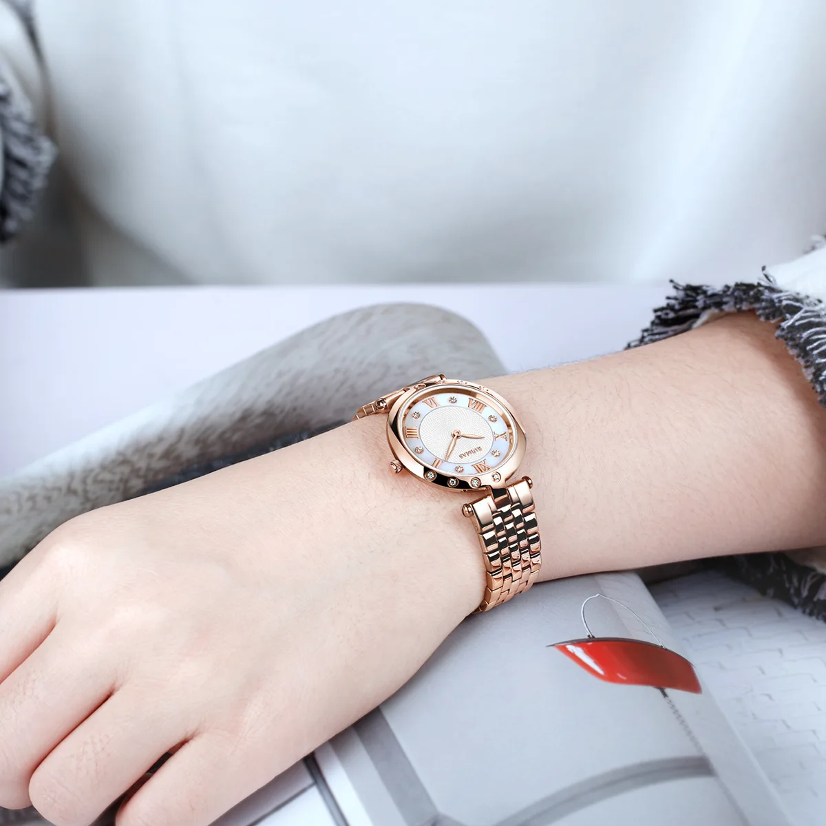 RUIMAS 6749 Women Quartz Watch Elegant Leisure Diamond Rose Gold Stainless Steel Strap Analog Display Wristwatch for Ladies Gift