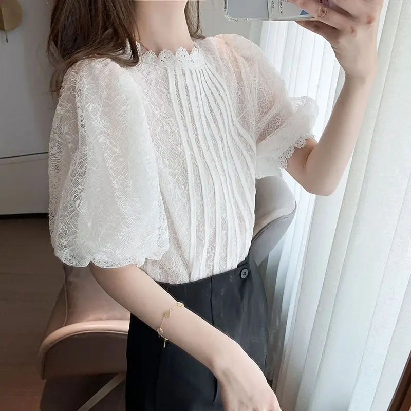 Zomer Vrouwen Lace Edge Waisted Korte Mouw Franse Koreaanse Commuter Losse Veelzijdige Chiffon Hollow Mesh Trui Stand Kraag