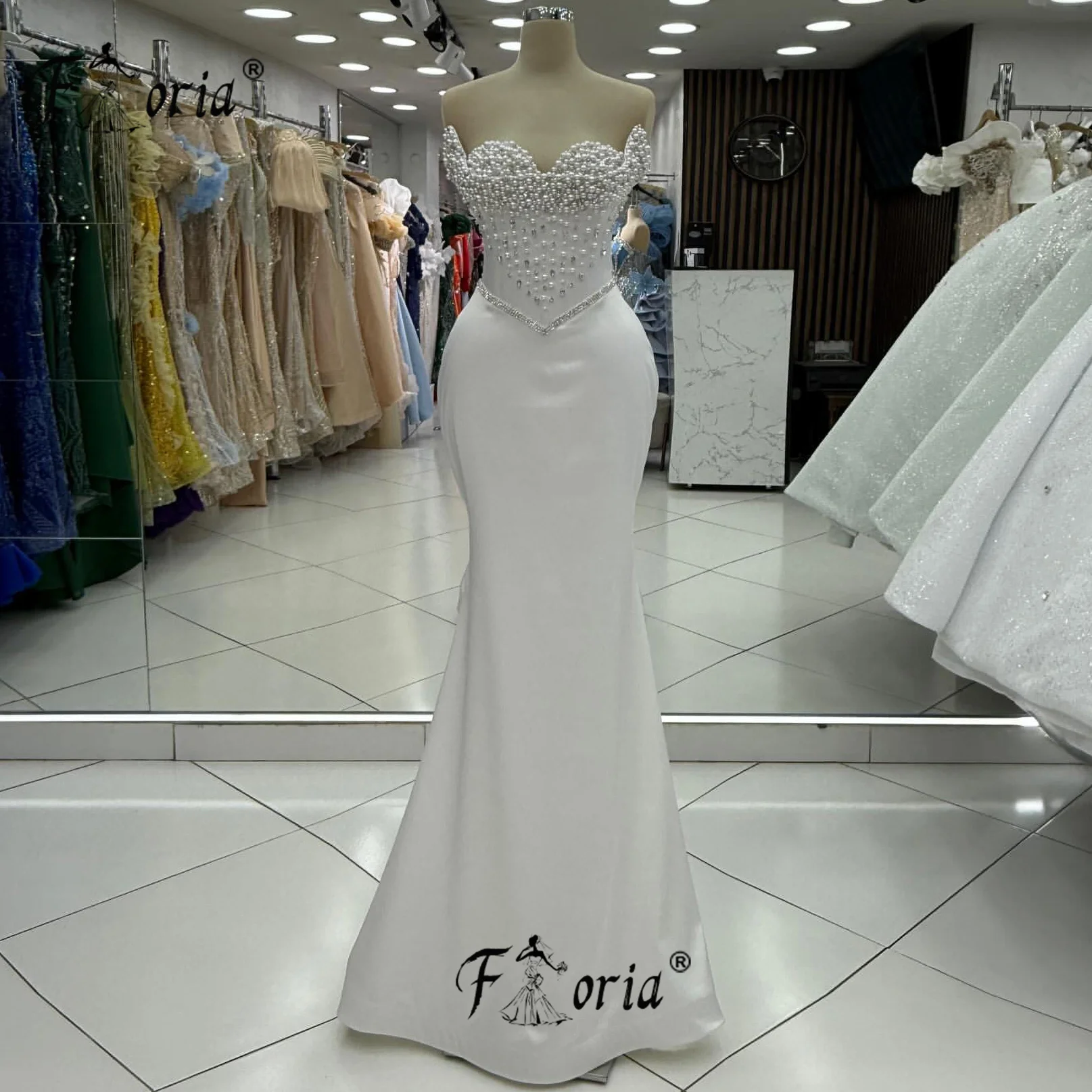 

Elegant White Mermaid Party Dress 2026 Pearl Beaded Satin Evening Prom Dresses Customized Celebrity Wedding Gala robes de soirée