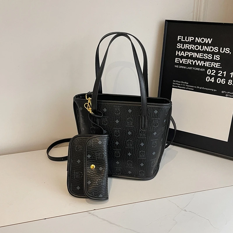

Modern Women's Leather Shoulder Bag - Designer Crossbody Handbag Elegant Tote Purse For Office And Travel