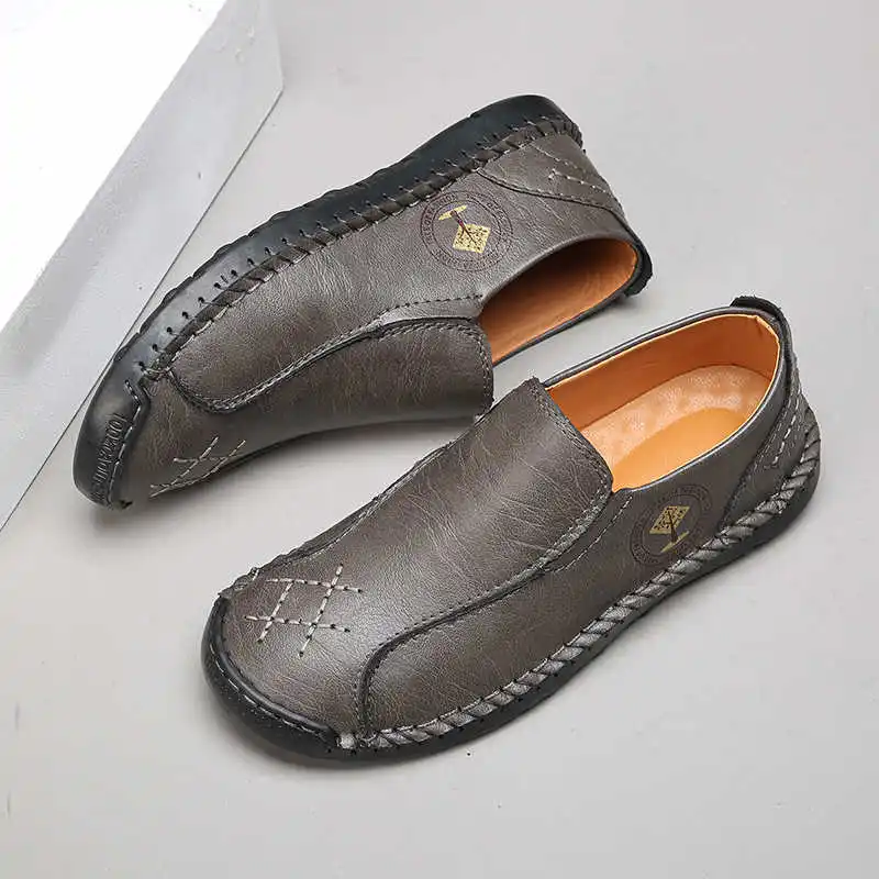 Piattaforma autunno-primavera Scarpe eleganti casual da uomo Stivali Scarpe da uomo Running Tennis Uomo Sneakers Sport Luxe Regali a basso costo