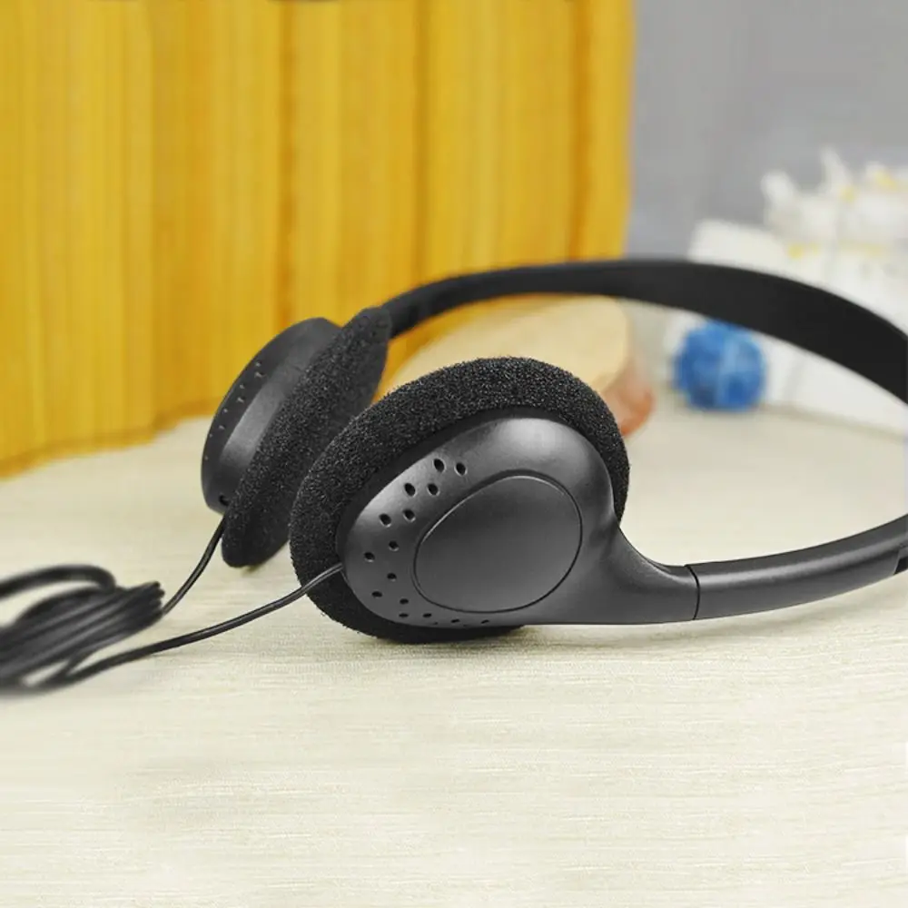 Universal Headset 3.5MM Headworn Wired Headset Wired Black Cellular Wired Headset ABS PVC Wired Headworn Earphones Computer