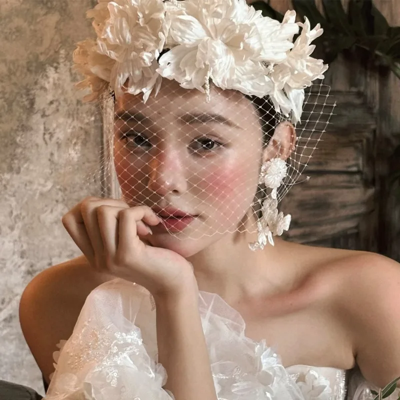 

Handmade Satin Petal Lace Headband Bridal Wedding Accessories Veils