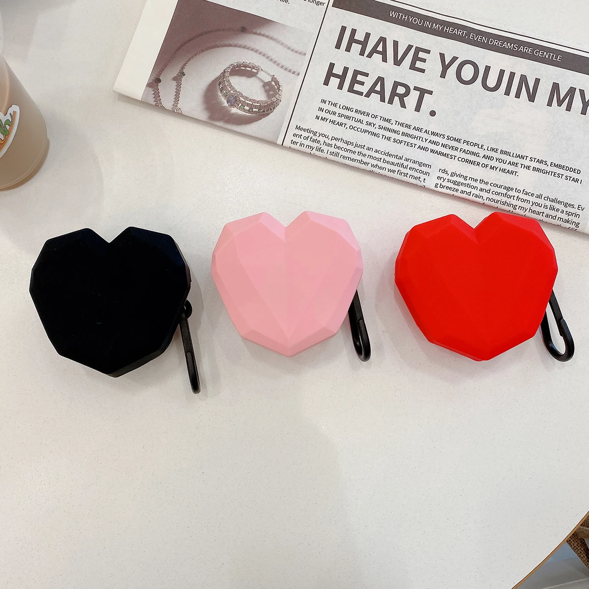 3D Geometric Heart Shaped Case, Soft Silicone Protective Cover with Keychain for Samsung Galaxy Buds4/Buds4 Pro (Black/Pink/Red)