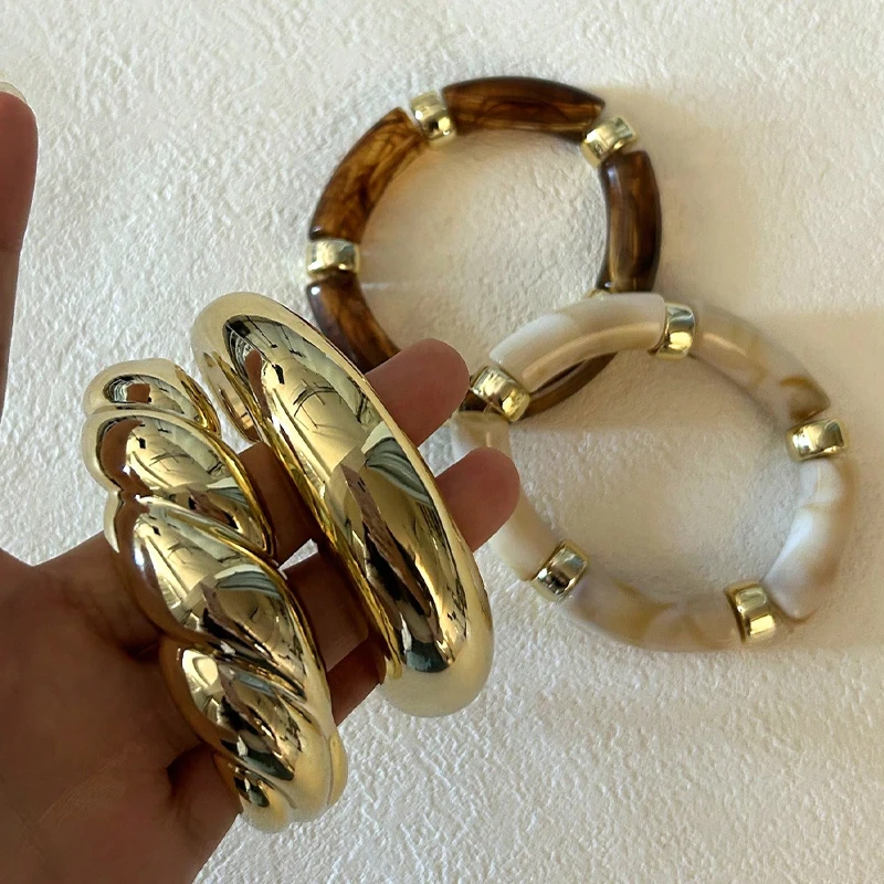 4pcs Vintage Minimalist Elegant Brown Resin Elastic Bangle Set Gold Color Smooth Open Bracelets For Women Daily Holiday Jewelry image 3