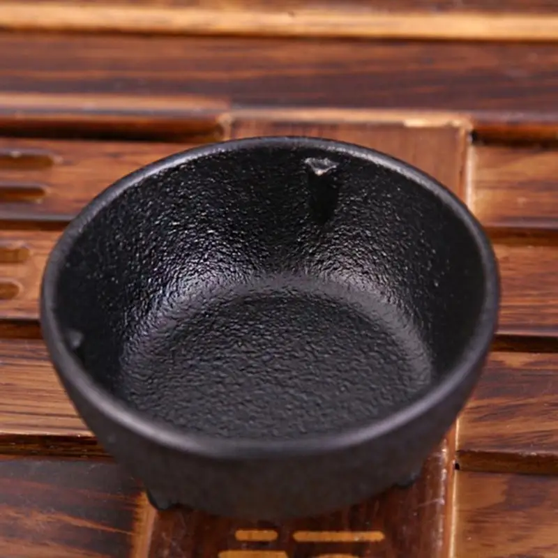 QX2E Traditional undulating Outline Durable Iron scent Stand Great For Relaxation And Presentation