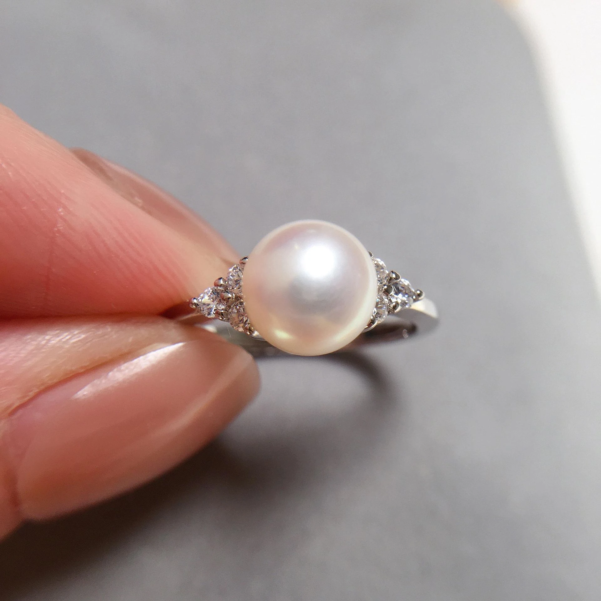 stunning 8-9mm 9-10mm nature Akoya white pearl ring women's Adjustable ring 925silver