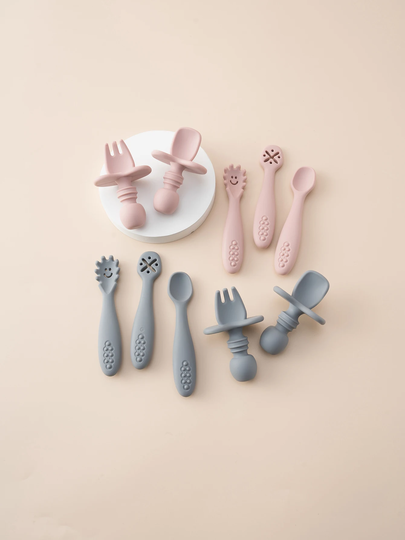 5PCS Cute Baby Feeding Set Soft Silicone Spoon Fork BPA Free Toddler Training Cutlery Tableware Essentials Baby Shower Gifts