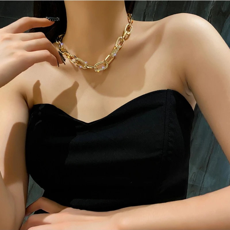 Luxuriöser dicker Kettenhalsband, geometrische Statement-Halskette für Frauen, Bold Link-Design für Schichtung, modische Geschenkidee im Retro-Y2K-Stil – Detail 5