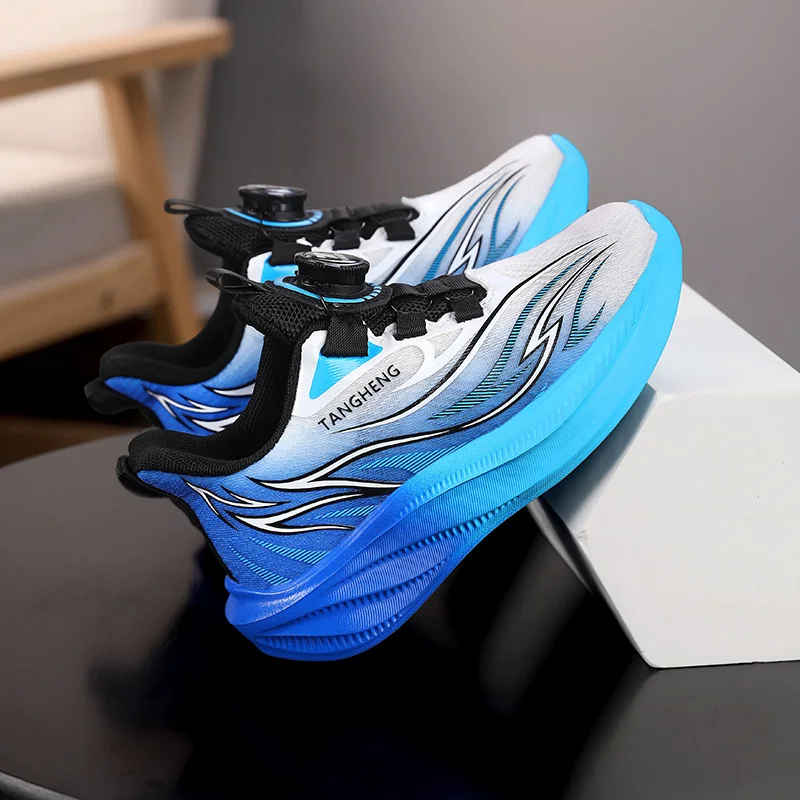 A pair of children's running shoes, rotary buckle closure, stylish upper for daily sports MF‑H618