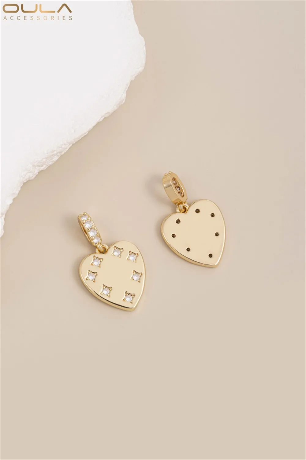 

14K Gold-plated Copper Gold Letters Slightly Inlaid Zircon Heart-shaped Peach-shaped Diy Necklace Bracelet Accessory Pendant