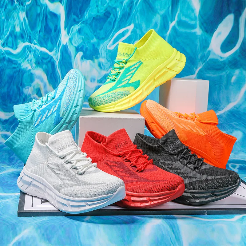 

The Upgraded Square Dance Shoes Are The Same for Men and Women, and The New Soft-soled Drag Shoes for All Seasons