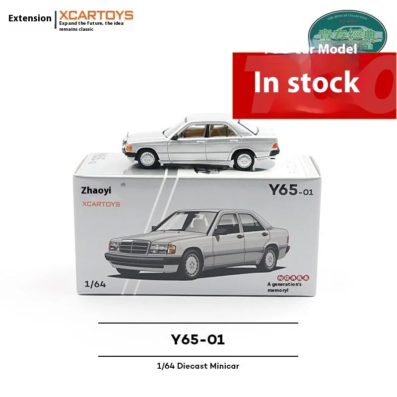 

Tuoyi 1/64190E Гонконгский стиль, классическая серебряная коллекция Y65-01, маленькая масштабная модель автомобиля из сплава, украшение для рабочего стола, подарок на день рождения