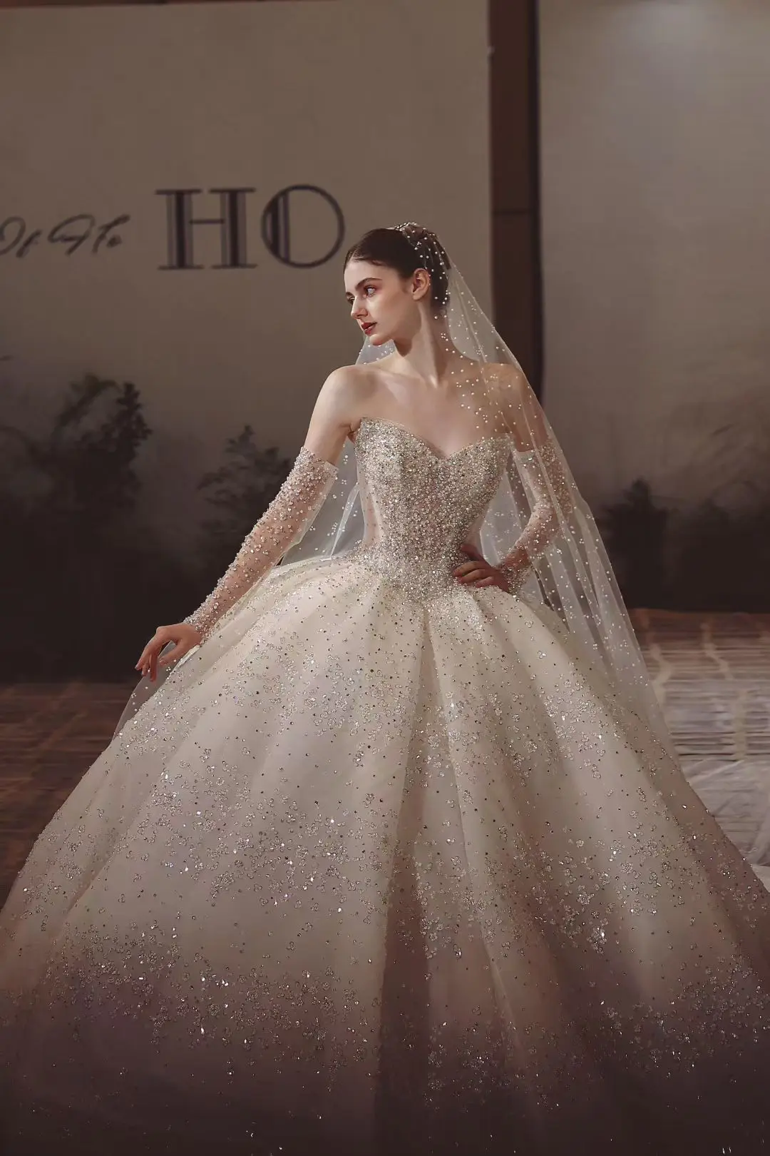 Precioso y brillante vestido de novia de princesa con hombros descubiertos, sin tirantes, con cuentas, vestido de baile nupcial de palacio, personalización