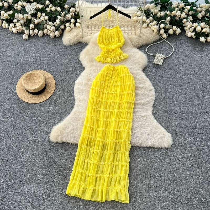 

French vacation two-piece set women sexy hanging neck camisole pleated top high waist hip hugging long skirt temperament set