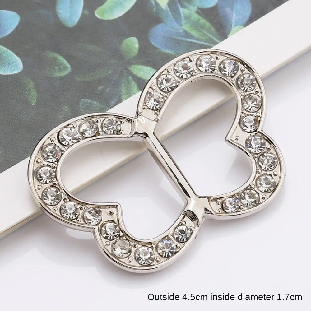 

Pearl Scarf Ring Clip Rhinestone Round Circle Heart Tie Clips Metal Side Waist Tightener Shirt Clip Buckle for Women Lady
