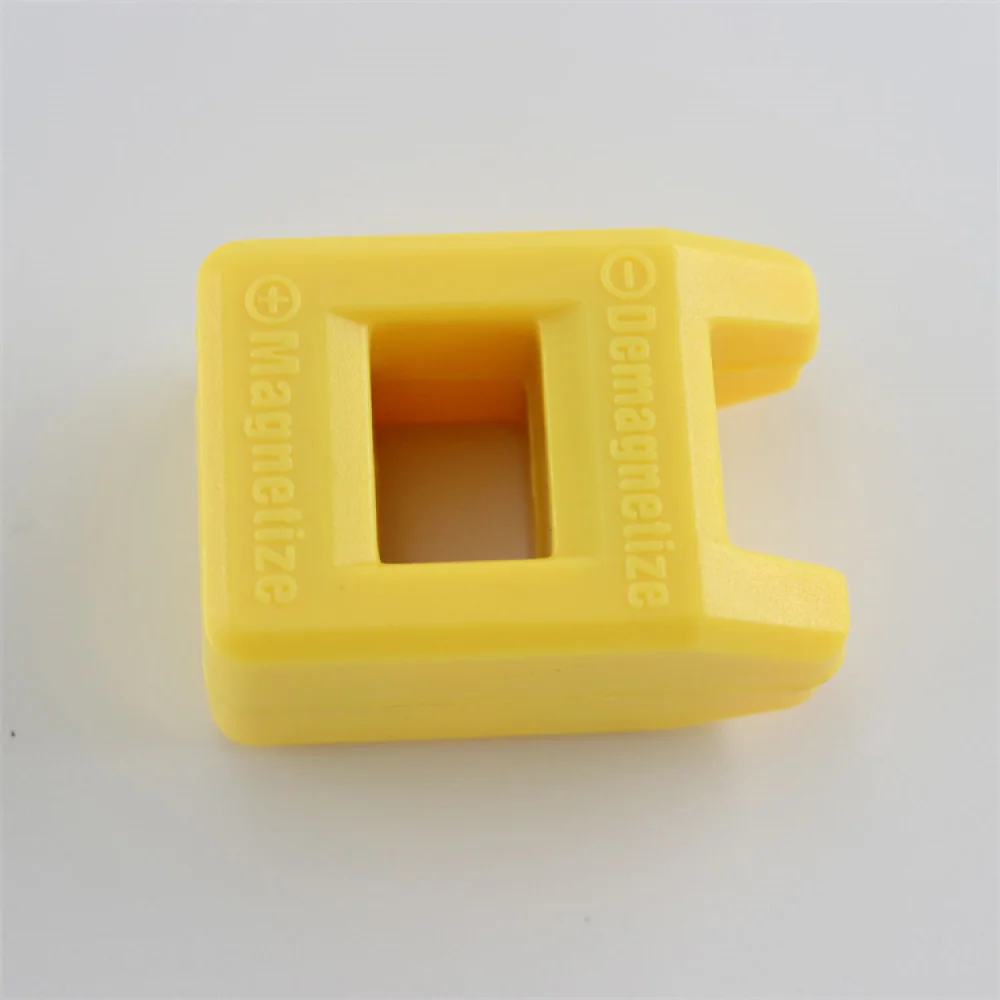 مجموعة أدوات نموذجية للتحكم عن بعد ، مفك براغي ، ساحب ، ممغنط ، لوحة براغي ، 4 في 1