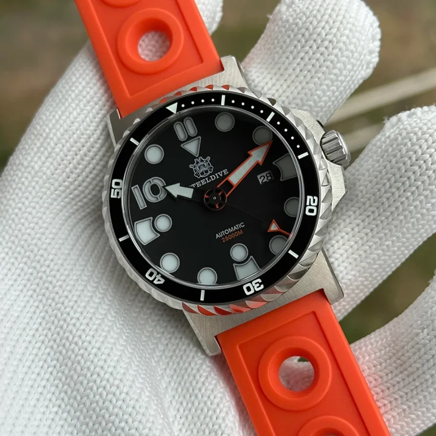 

Мужские автоматические часы STEELDIVE, военные, 46,5 мм, механические наручные часы для дайвинга, 2500ATM, водонепроницаемые, с люминесцентным сапфировым стеклом, керамический безель NH35