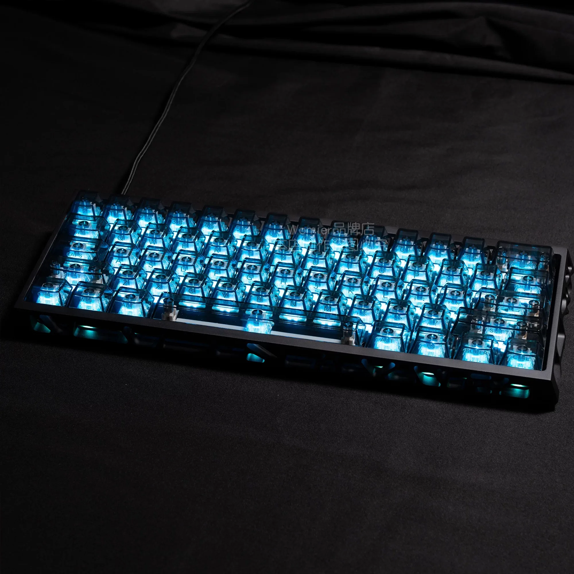 Womier esports frosted transparent keycaps with top and side engraving, matte translucent and light-permeable