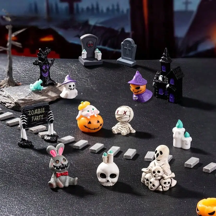 Multi-style Halloween Dark Resin Tiny Scene Ornaments, Ghost Skull Pumpkin Rabbit Mini Statue, Home Desktop Aquarium Window Party Holiday Themed Decor