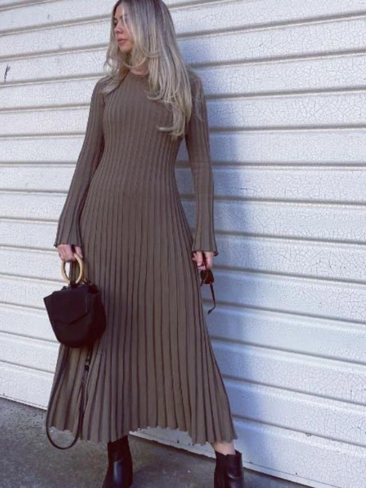 

2023 Autumn Long Sleeve O Neck Tight Knitted Sweater Dress New Fashion Sweater Dress Women Pit Solid Color Base Dress Elegant