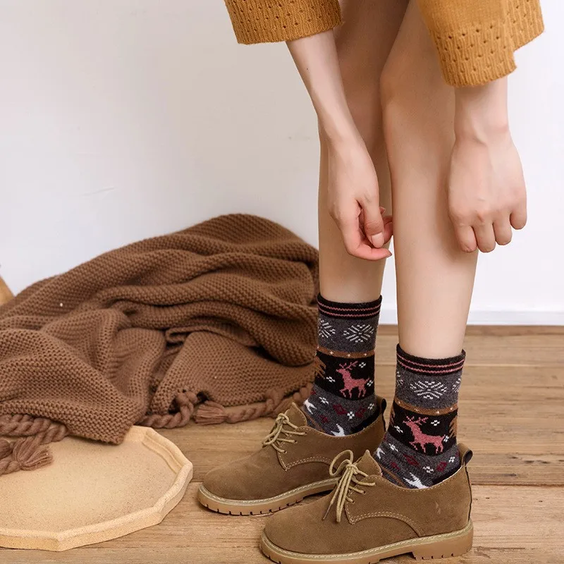 

5 Pairs Cat Cartoon Cute Women Winter Socks Thickened Fleece Casual Comfortable Calcetines Keep Warm High Quality Long Socks