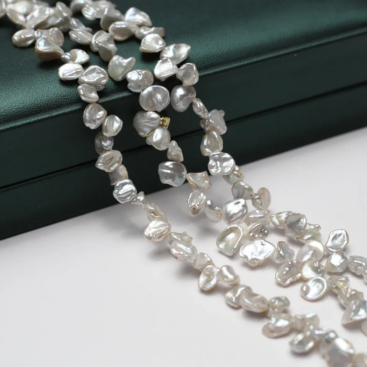 6-8mm High Grade 6A Glossy Luminous Petal Baroque Freshwater Pearls Irregular Loose Beads For Ladies Handmade Jewelry Craft