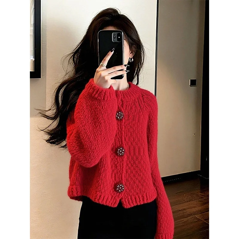 

Красный круглый кардиган Sli Red с открытым воротом, женский утепленный короткий свитер, весна 2026, новинка, универсальный повседневный вязаный топ