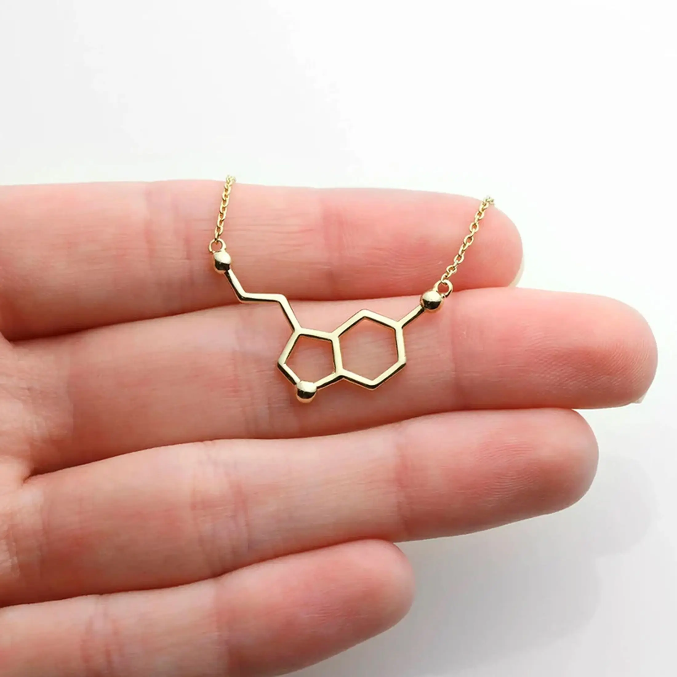 Hypoallergenic Fashionable Dopamine Necklace Serotonin Molecule Necklace Stainless Steel Chemical Molecules Necklace