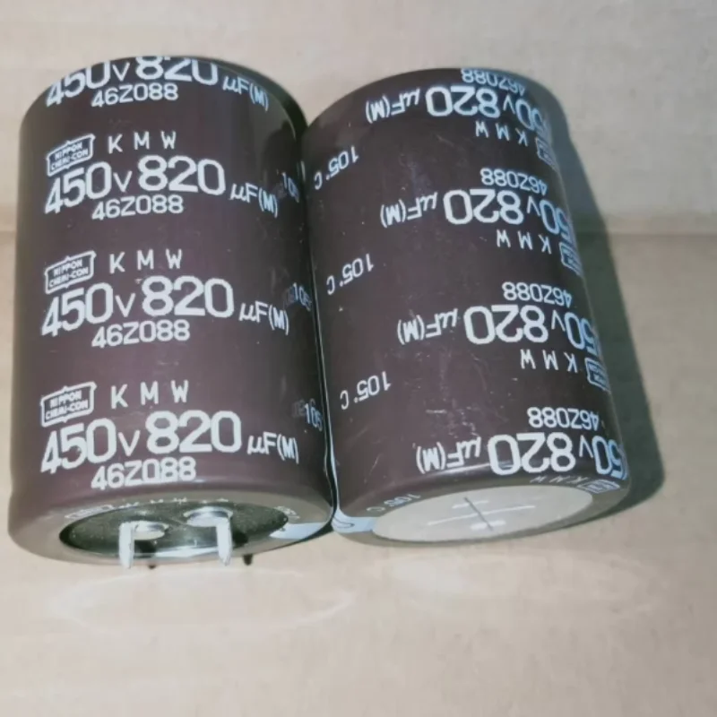 

Конденсатор NCC Black Diamond японского производства 820 мкФ 450В, 35*50 мм, KMW