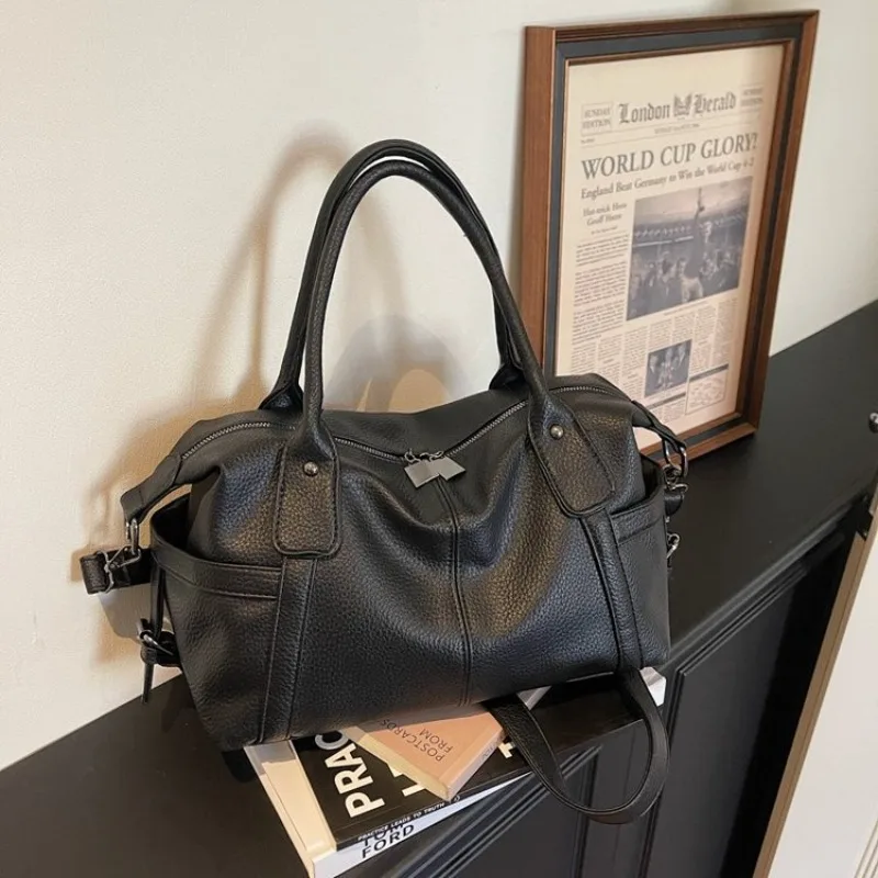 Trendy Fashionable Diaper Bag Solid Color Commuter Women Leather Handbag Shoulder Bag Crossbody Vintage