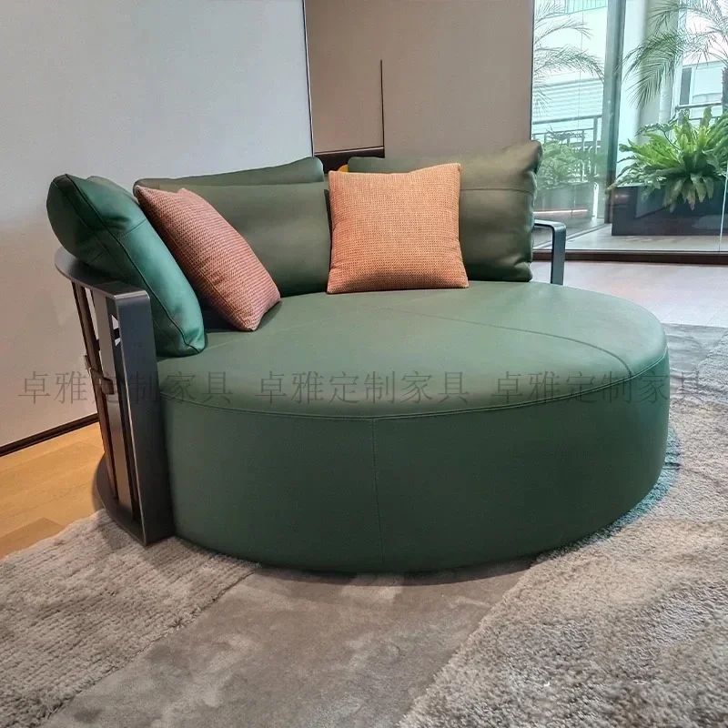 Italian minimalist leather fabric sofa Galeries Lafayette single round recliner