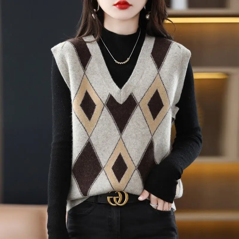 Women\'s V-neck Vintage Striped Sweater Autumn and Winter New Color Locked Geometric Loose Sleeveless Pullover Knitted Vest Tops