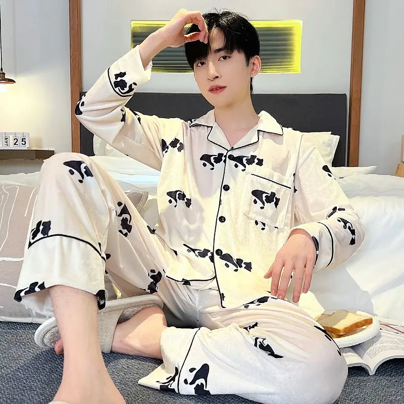 Men's Golden Velvet Pajamas Youth Autumn Winter Cardigan Light Luxury Personality Large Size Can Be Worn Outside The Home Suit