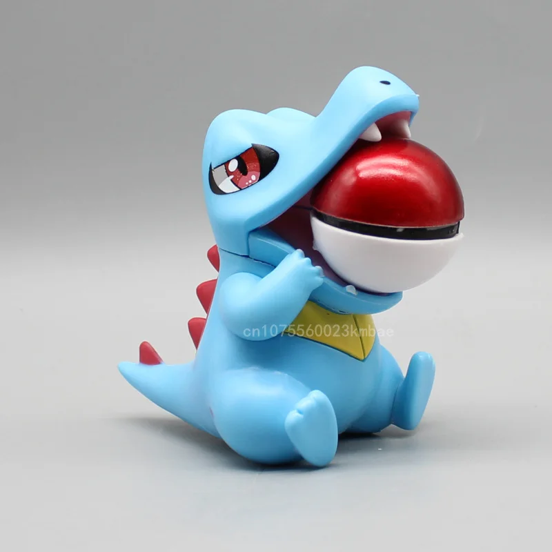 Pokemon Dragonite Anime Figurine Totodile Action Figurine 12cm Kawaii Model Pvc Collection GK Ornament Statue Birthday Toy Gifts