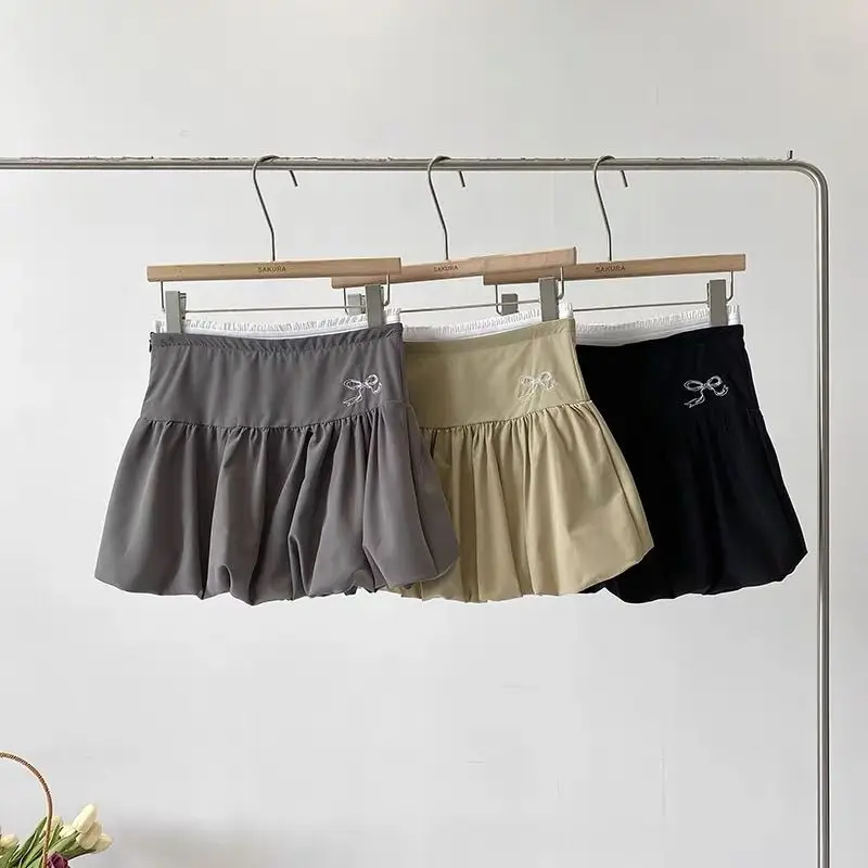 

Y2k Bud Pleated Skirt Women's 2025 Autumn New High Waist Bow Slimming A Word Short Fluffy Skirt